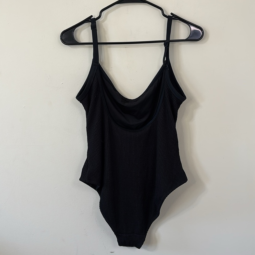 Aerie Crinkle Scoop Full Coverage One Piece Black Bathing Suit Size XL - Picture 7 of 12